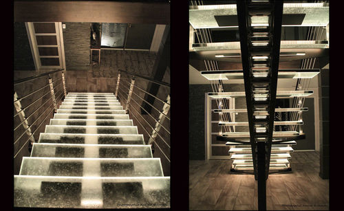 Escalier droit - ThinkGlass - à marches en verre / structure en métal / contemporain