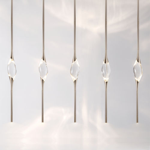 Lustre long - Il PEZZO 12 - Il Pezzo Mancante - contemporain / en laiton / en cristal