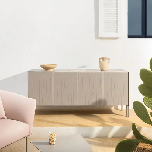 Buffet contemporain - Ninfea - FAST SPA - en aluminium peint / avec étagère / à portes battantes