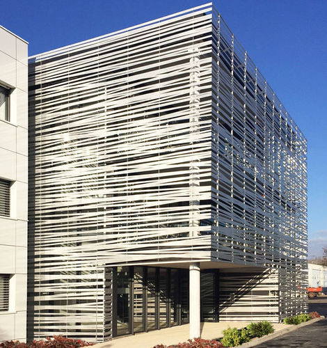 Panneau décoratif. en aluminium - HORIZON - FRANCE RESILLE - pour façade / thermolaqué / découpé au laser
