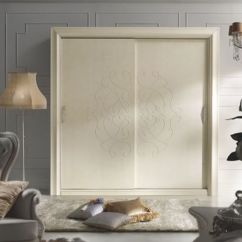 Armoire de style - 35/R - Bbelle - en bois laqué / à portes coulissantes / beige