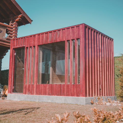 Sauna en bois - Juno SPA Design & Manufacture - en métal / pour jardin / de vapeur