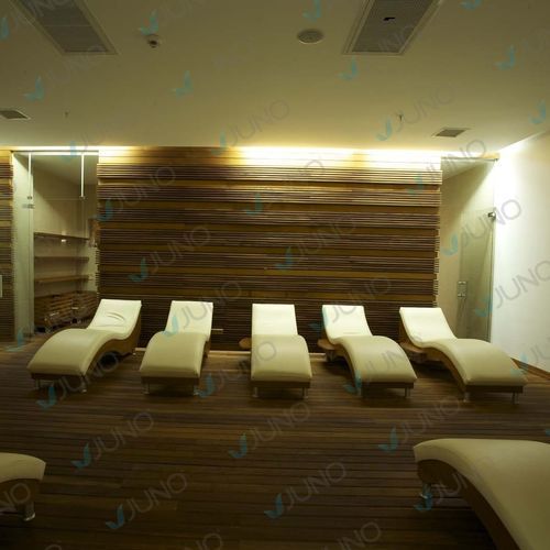Chaise longue contemporaine - Juno SPA Design & Manufacture - en tissu / bois / professionnelle