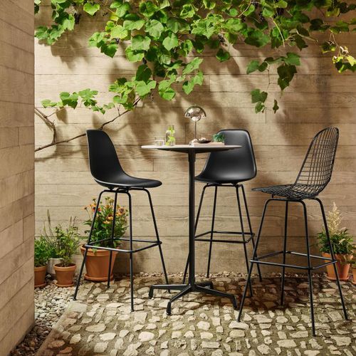 Table mange-debout contemporaine - vitra - en bois / avec piètement en métal chromé / ronde