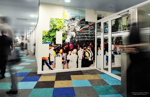 Sticker mural sur mesure - BOUYGUES TELECOM - Mel et Kio