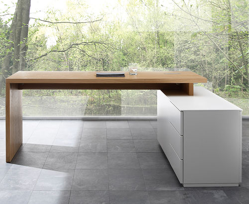 Bureau contemporain - CUBO - Sudbrock - en chêne / en bois laqué / avec rangement