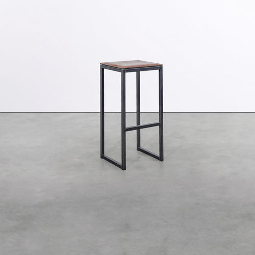 Tabouret de bar contemporain - on_03 - Silvio Rohrmoser - en cuir / avec piètement en acier / luge