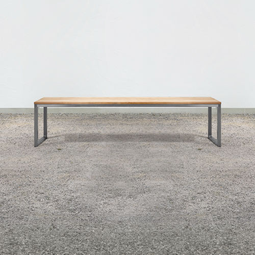 Banc de jardin contemporain - on_05 - Silvio Rohrmoser - en mélèze / en inox / sans dossier