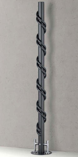 Radiateur à eau chaude - LONDRA - BRANDONI - design original / en métal / à poser