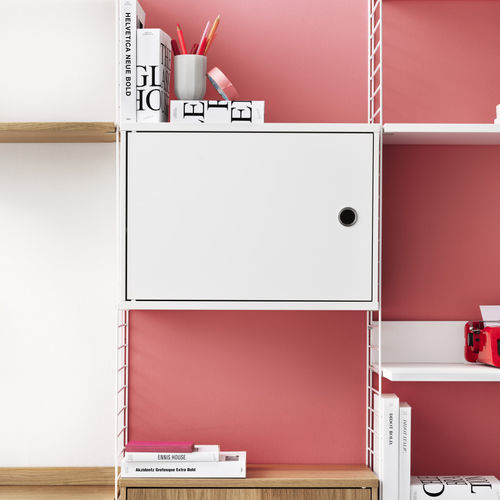 Meuble de rangement mural - STRING FURNITURE - contemporain / en MDF laqué / blanc