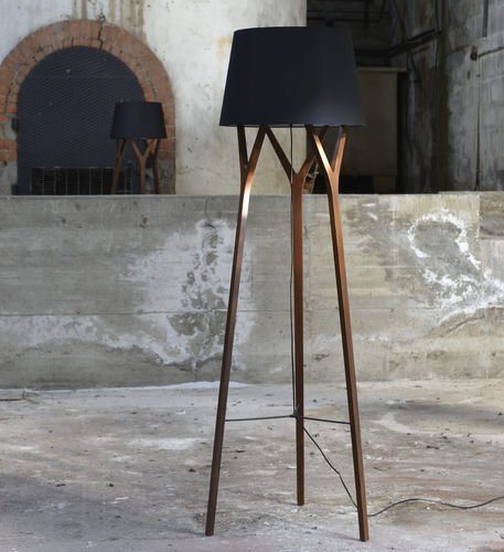 Lampe sur pied - tre F1700 - Andcosta - en coton / en noyer / contemporaine
