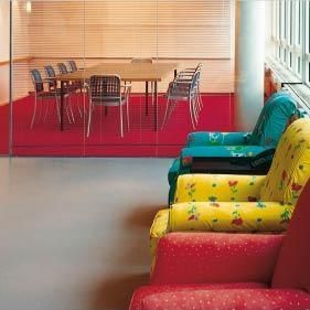Revêtement de sol en résine - PERAN COMFORT - Tremco CPG Iberia & Italy - Flooring - enduit polyuréthane / d'intérieur / pour marche