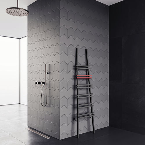 Sèche-serviettes électrique - CARISA JACOBS F - Carisa Designer Radiators - à eau chaude / 501 w...750 w / contemporain