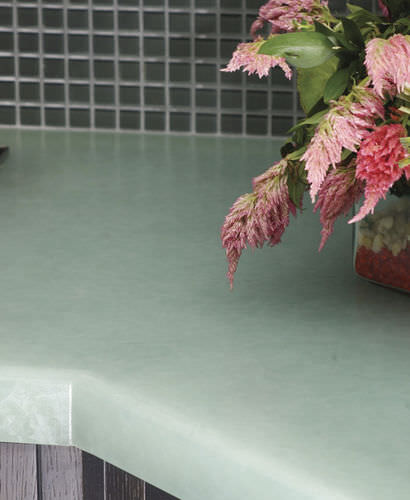 Plan de travail en pierre - BIO-GLASS® : ORIENTAL JADE - Coverings ETC - de cuisine / recyclé