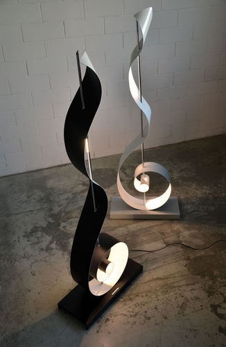 Lampe sur pied - CHIAVE DI SOL - Knikerboker - en aluminium / contemporaine / d'intérieur