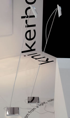 Lampe sur pied - HUÉ - Knikerboker - en acier / contemporaine / d'intérieur