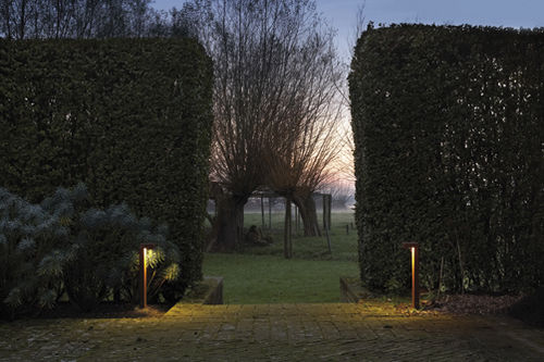 Borne d'éclairage de jardin - L-SCOUT : 2000 - 100% LIGHT bvba  - contemporaine / en acier / halogène