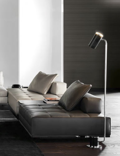 Lampe sur pied - MEGREZ : AT0071 - LUMIS SRL - en métal peint / contemporaine / d'intérieur