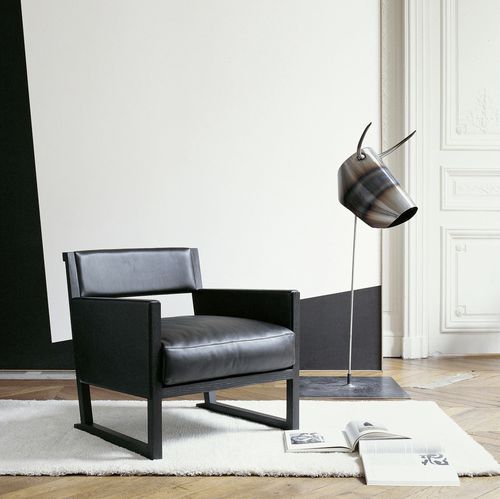 Fauteuil contemporain - MUSA - MAXALTO - en tissu / en cuir / en bois massif