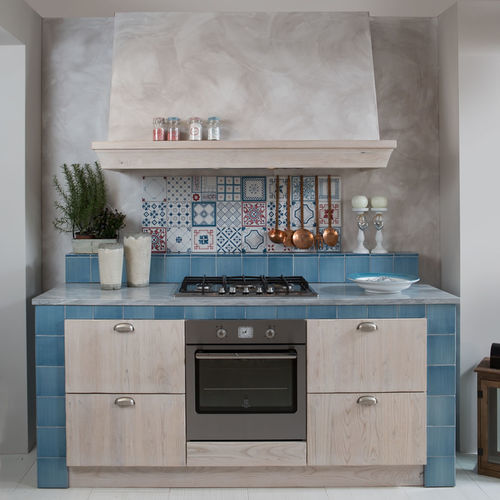Cuisine contemporaine - Rosemary - Aurora cucine - en bois / en L / avec poignée
