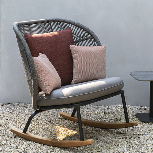 Chauffeuse contemporaine - KODO  - VINCENT SHEPPARD - en tissu / en teck / en aluminium