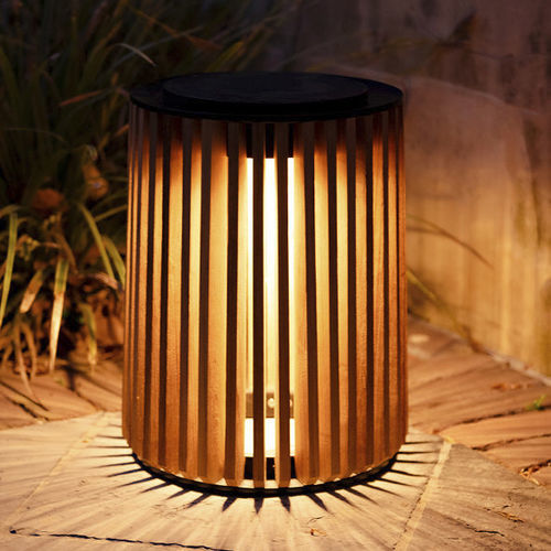 Lampe de sol - Maya  - VINCENT SHEPPARD - en aluminium / en teck / contemporaine