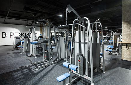 Appareil de musculation tirage haut - FS-301 - Foreman Fitness Europe GmbH - d'intérieur
