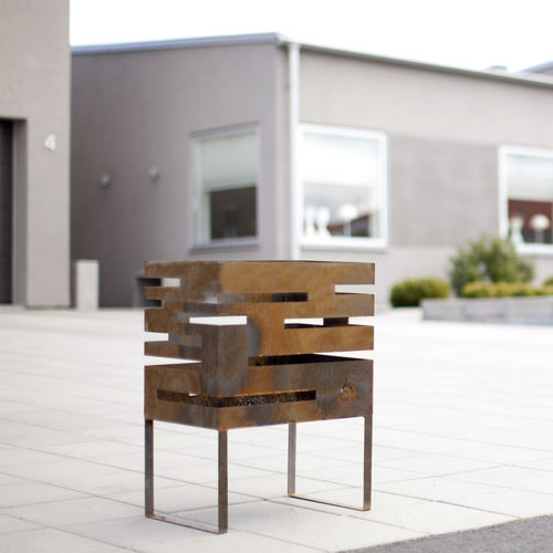 Brasero de jardin à bois - URBAN - Röshults - en fer