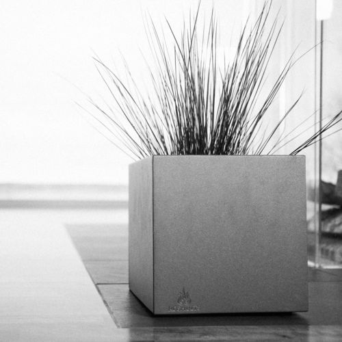 Jardinière en aluminium - LINNÉ - Röshults - carrée / contemporaine / pour espace public