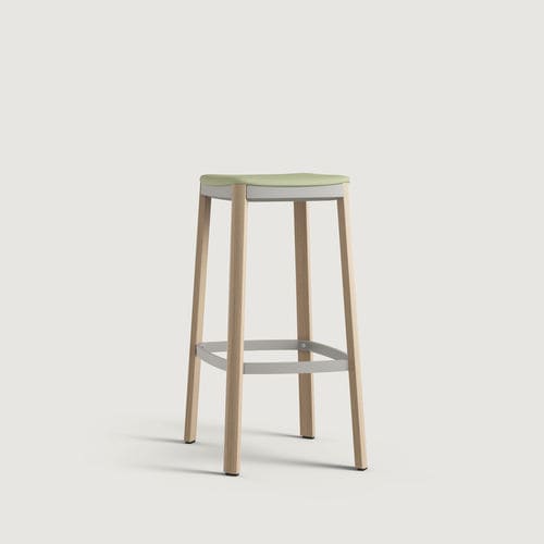 Tabouret de bar contemporain - NATE 7611 - Brunner GmbH - en plastique / avec piètement en chêne / avec piètement en hêtre