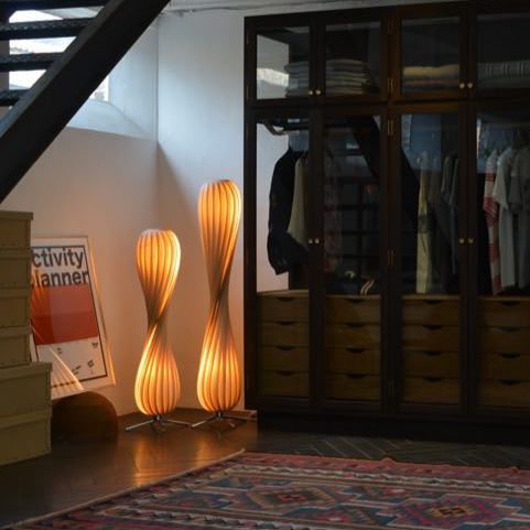 Lampe sur pied - TR7 - Tom Rossau - en bouleau / contemporaine / sans fil