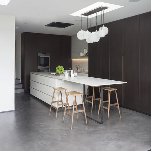 Cuisine contemporaine - 201608 - TM Italia - en bois / en pierre / avec îlot