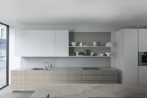 Cuisine contemporaine - 20150102 - TM Italia - en bois / en quartz / en inox