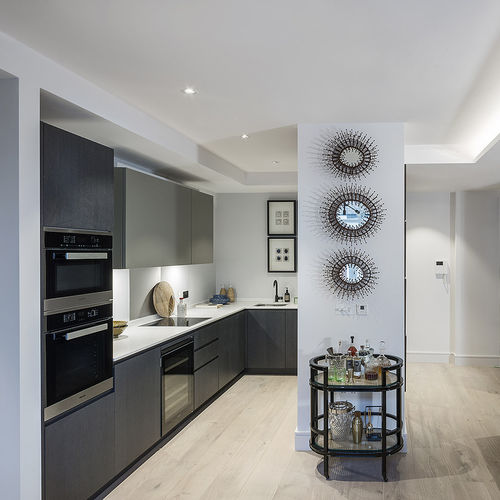 Cuisine contemporaine - TM Italia - en bois / en quartz / avec îlot
