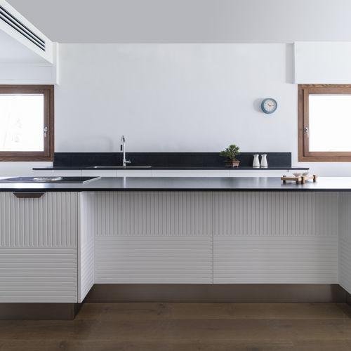 Îlot de cuisine en granite - 202306 - TM Italia - de taille moyenne / avec poignée / haut de gamme