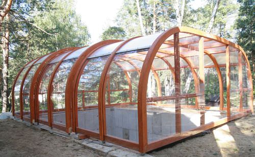 Abri de piscine haut - EcoCurves - coulissant / en bois / avec actionnement manuel
