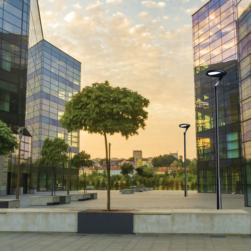 Lampadaire urbain - SOLIS - Aurora Lighting - contemporain / en aluminium / en polycarbonate