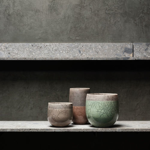 Vase contemporain - MINSK - DOMANI - blanc / noir / vert