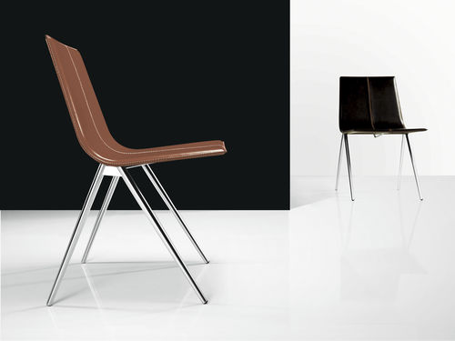 Chaise de salle à manger contemporaine - MAYFAIR - MODLOFT - en cuir / tapissée / résidentielle