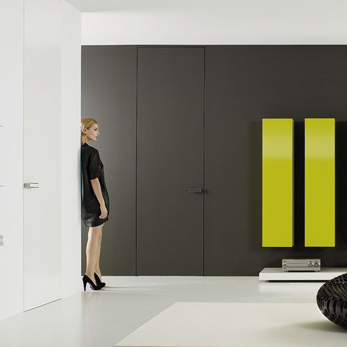 Porte d'intérieur - PRADO V - Josko - en bois / à pivot / pleine
