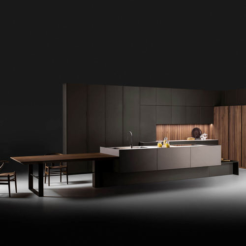 Cuisine contemporaine - STRIP - Key cucine - en noyer / en marbre / avec îlot