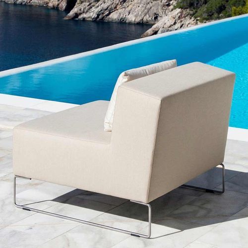 Chauffeuse contemporaine - JAM - april furniture - en tissu / en Sunbrella® / en métal