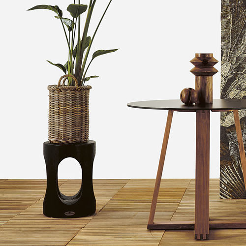 Tabouret contemporain - Suar - Il Giardino di Legno - en bois / avec piètement en bois / d'extérieur