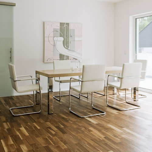 Chaise visiteur contemporaine - .ROAN - Spiegels - d'intérieur / en cuir / avec piètement en métal chromé
