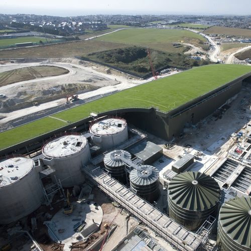 Couverture de toit en tôle d'acier - ROOFDEK - TATA STEEL - aspect métal / nervurée