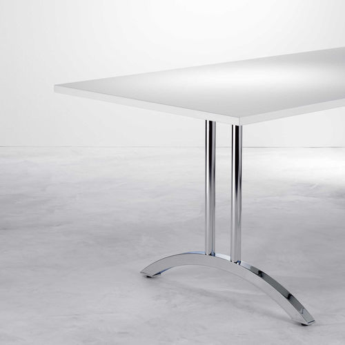 Table contemporaine - SWING - Hund Möbelwerke - en bois / avec piètement en métal / rectangulaire