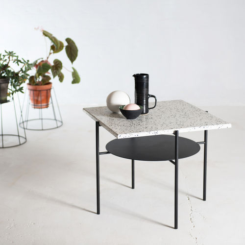 Table basse contemporaine - CONFETTI  - OK DESIGN - en terrazzo / avec piètement en acier thermolaqué / carrée