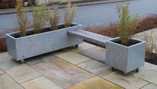 Jardinière en acier galvanisé - THORS DESIGN - rectangulaire / avec banc intégré / contemporaine