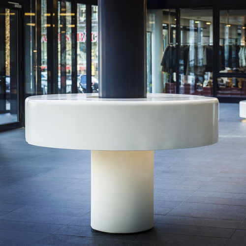 Table contemporaine - HAMBURG  - Stayconcrete - en béton / ronde / lumineuse