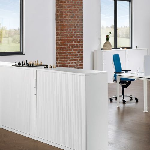 Armoire contemporaine - ACTA.CLASSIC - König Neurath - en bois / en métal / à portes battantes